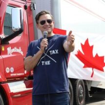 Conservative Leadership Hopeful Pierre Poilievre Makes Energy Pitch to Former US President Donald Trump